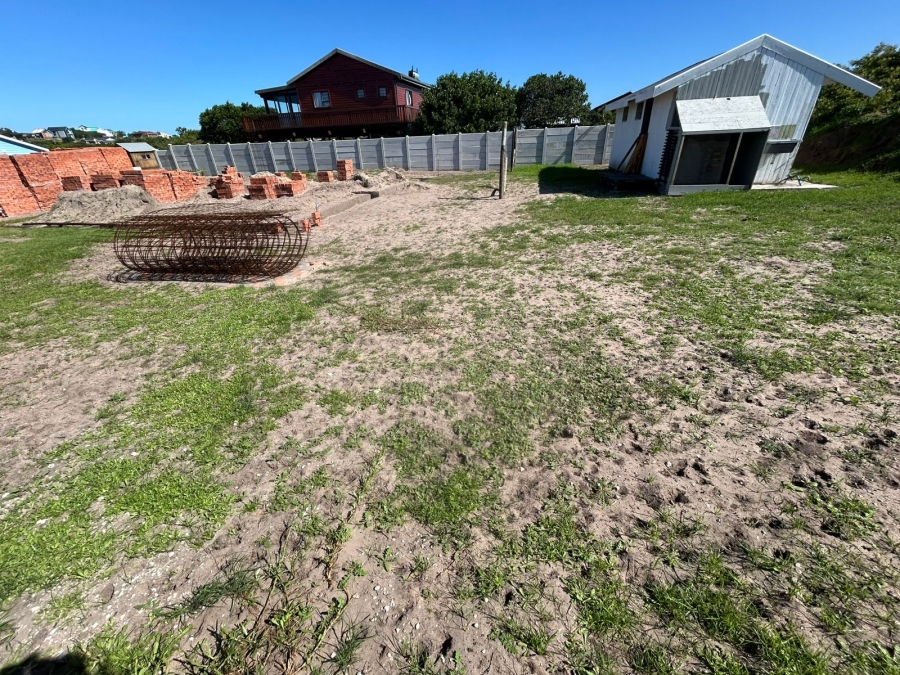 0 Bedroom Property for Sale in Paradise Beach Eastern Cape